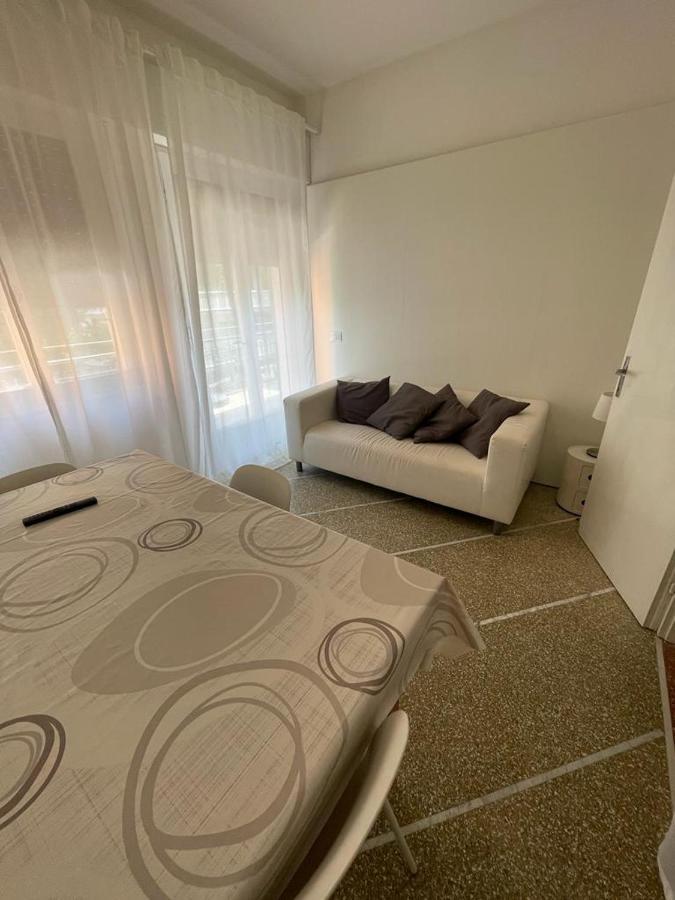 Appartamento Maranga Lignano Sabbiadoro Exteriör bild